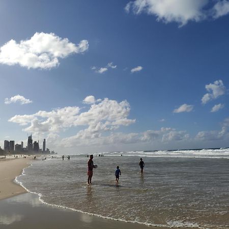 Montego Sands Resort Gold Coast Exterior photo