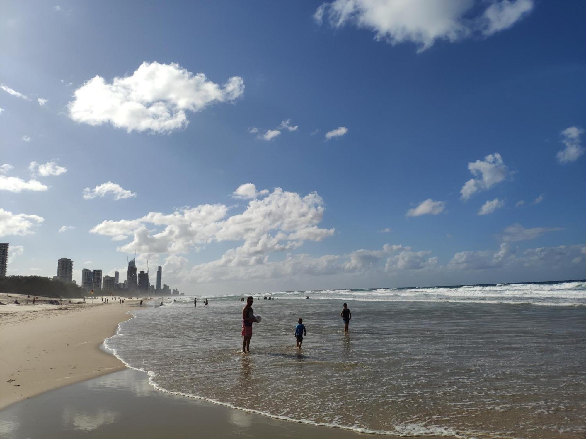 Montego Sands Resort Gold Coast Exterior photo